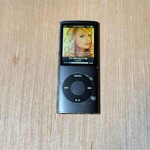 iPod Model:A1285 8GB Black Tested Good Battery w/Char-1010 Songs Read Info Blw!
